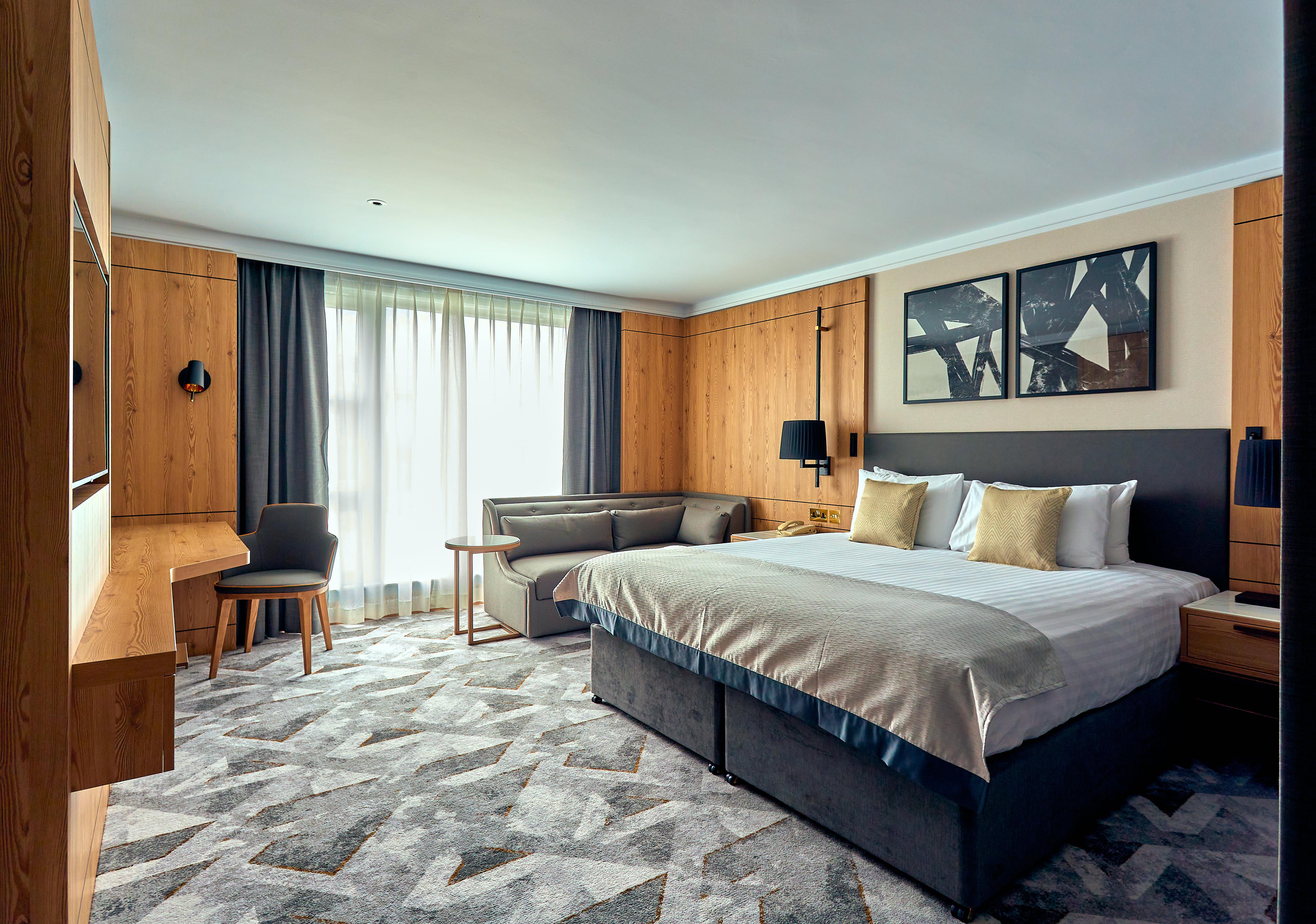 Crowne Plaza Marlow By Ihg Exterior photo