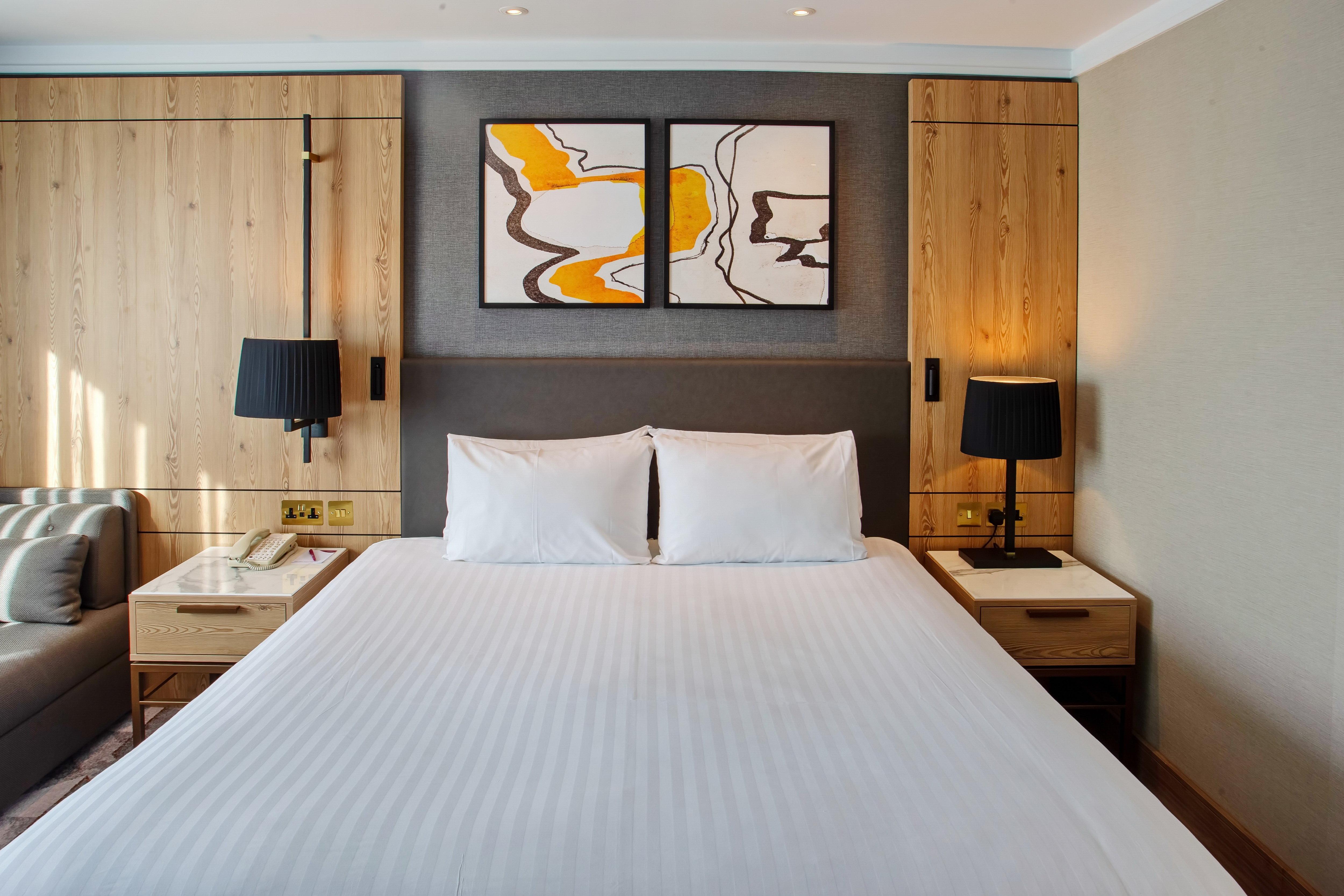 Crowne Plaza Marlow By Ihg Exterior photo