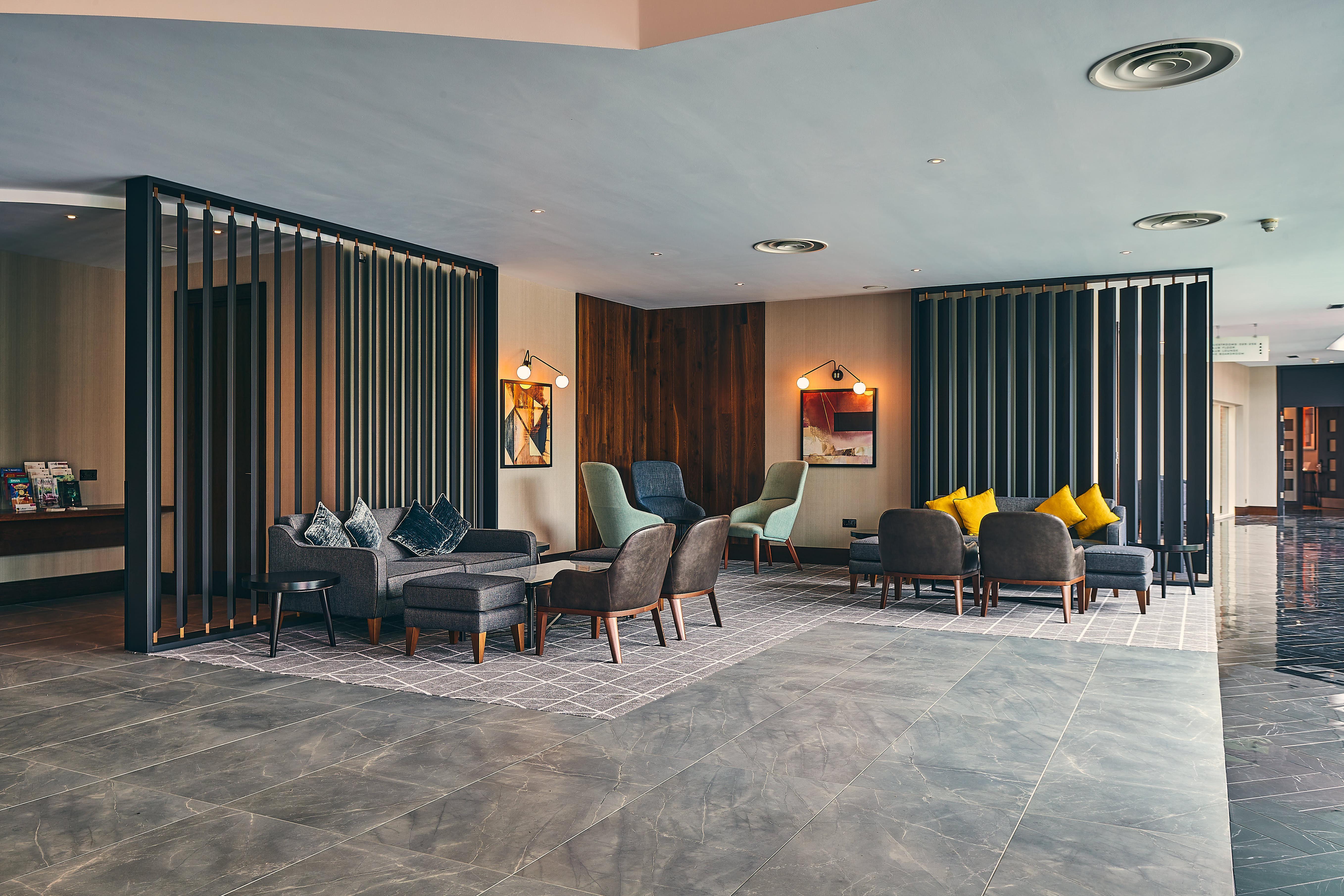 Crowne Plaza Marlow By Ihg Exterior photo
