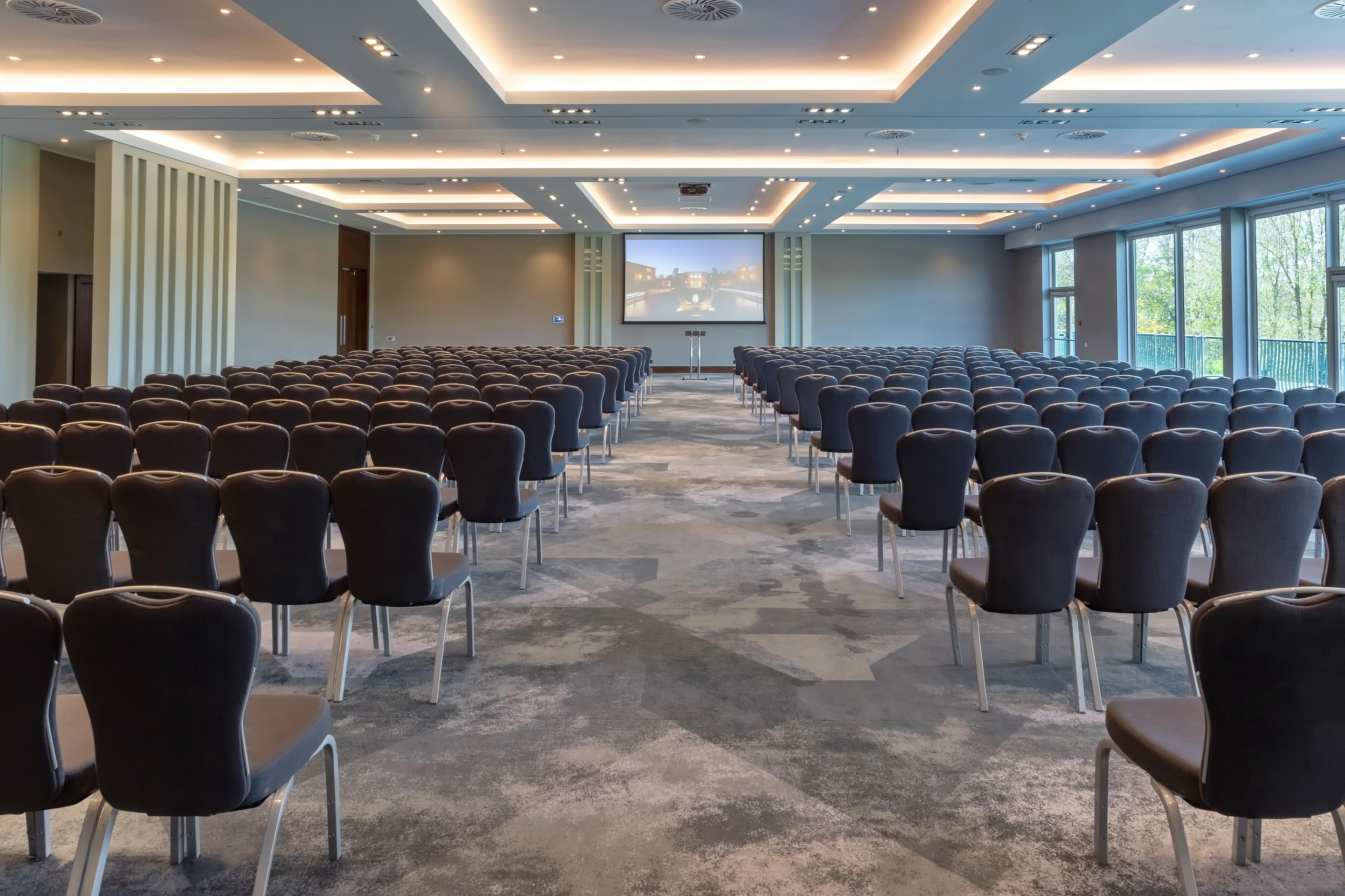 Crowne Plaza Marlow By Ihg Exterior photo