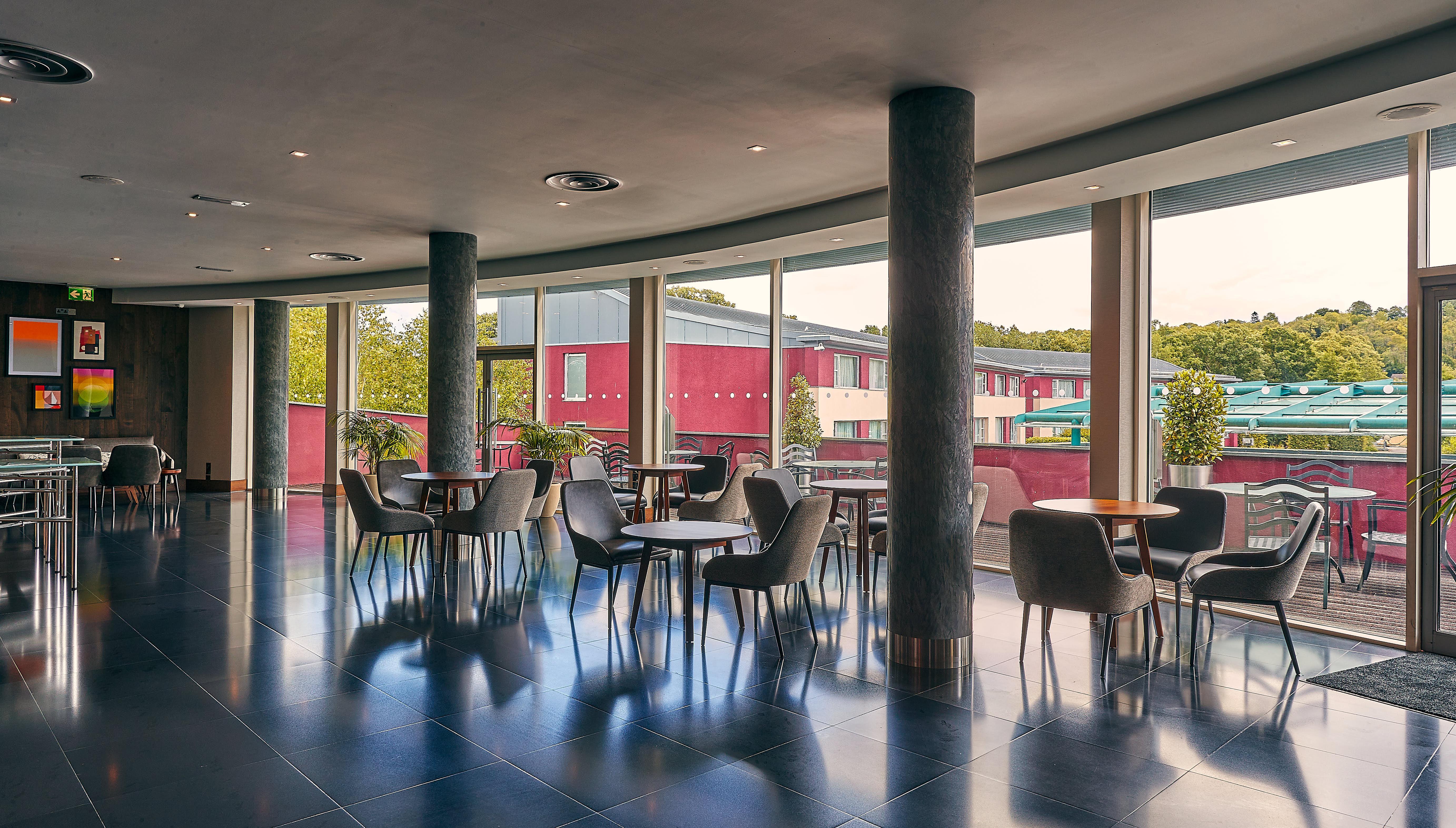 Crowne Plaza Marlow By Ihg Exterior photo