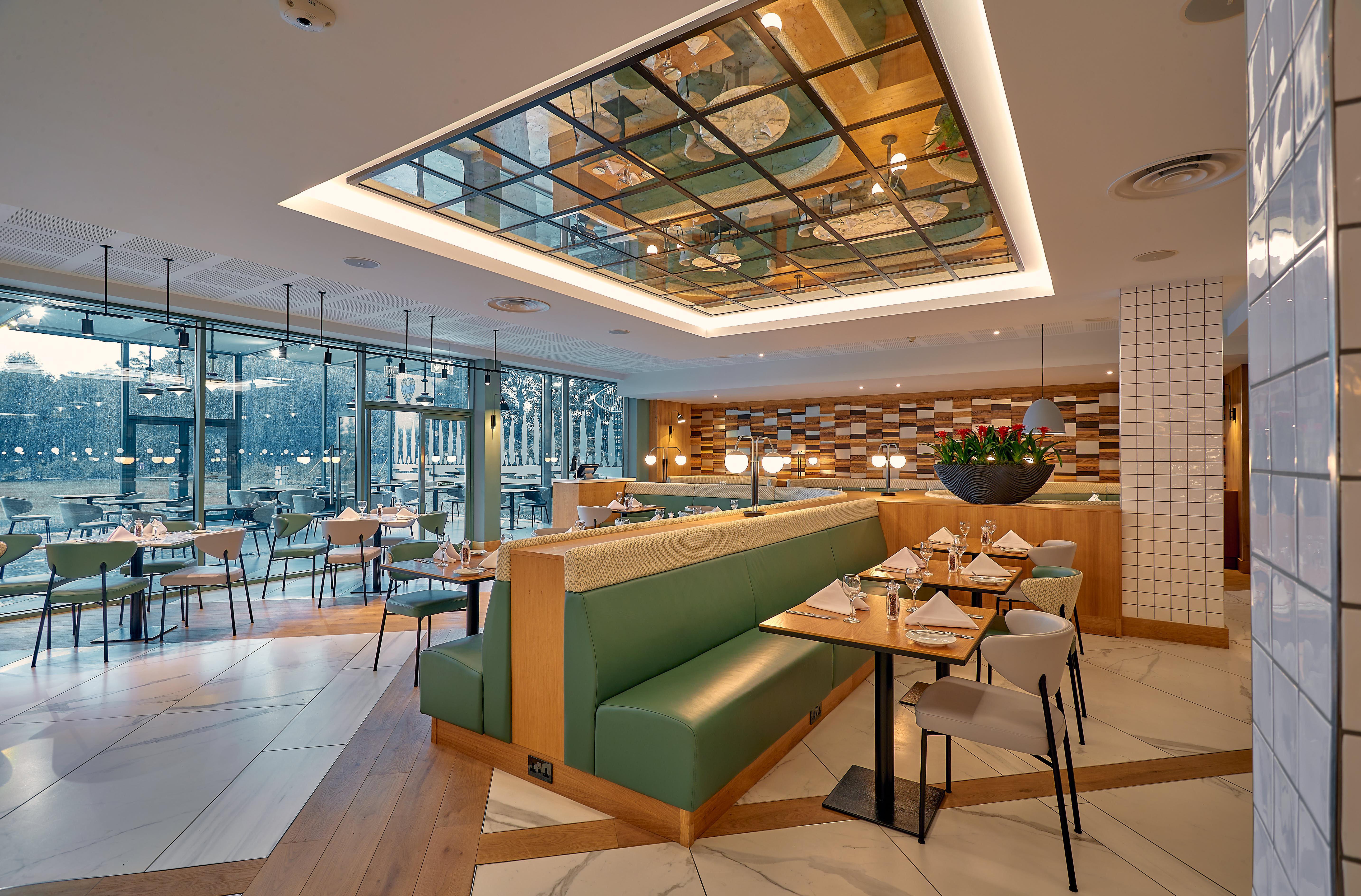 Crowne Plaza Marlow By Ihg Exterior photo