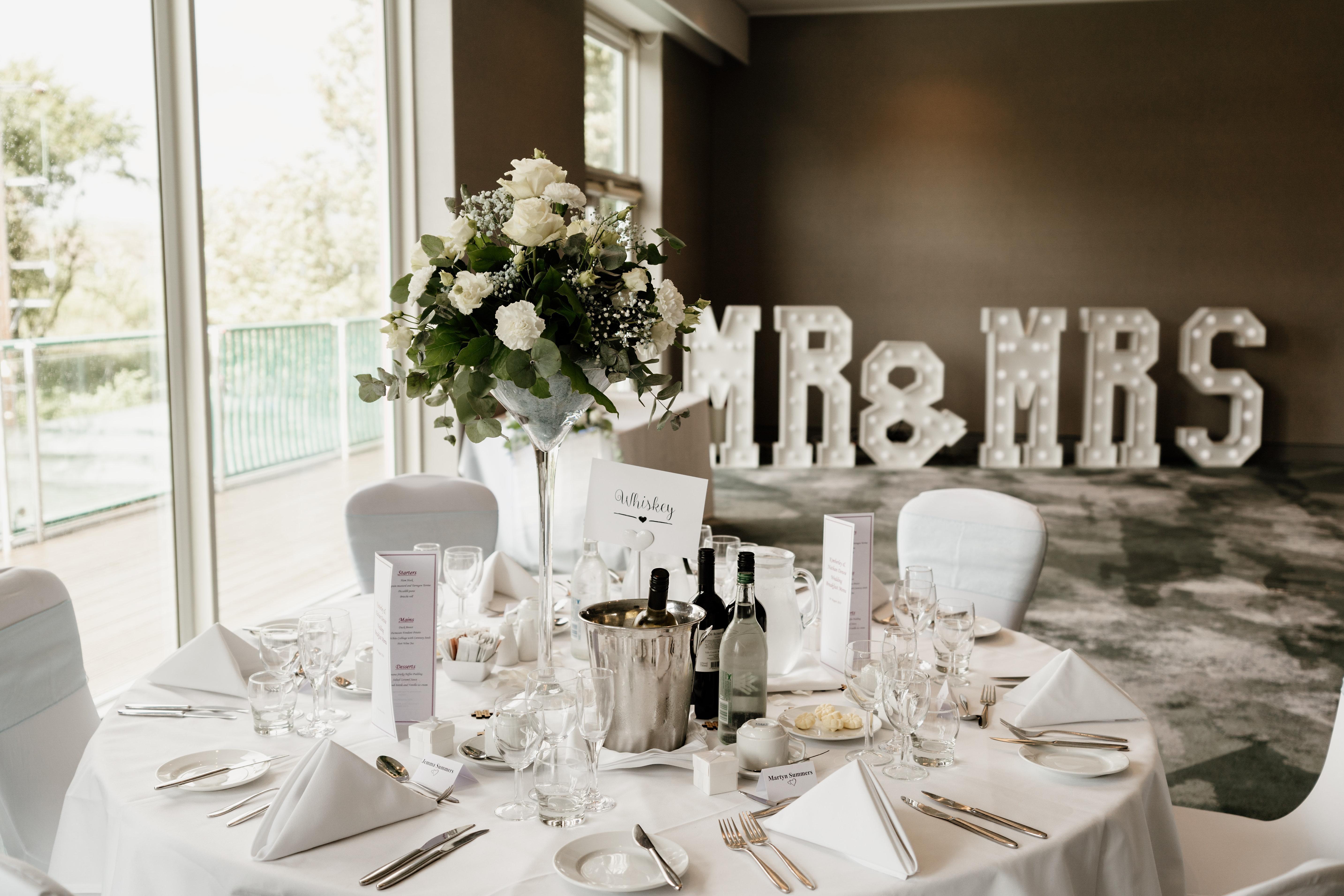 Crowne Plaza Marlow By Ihg Exterior photo