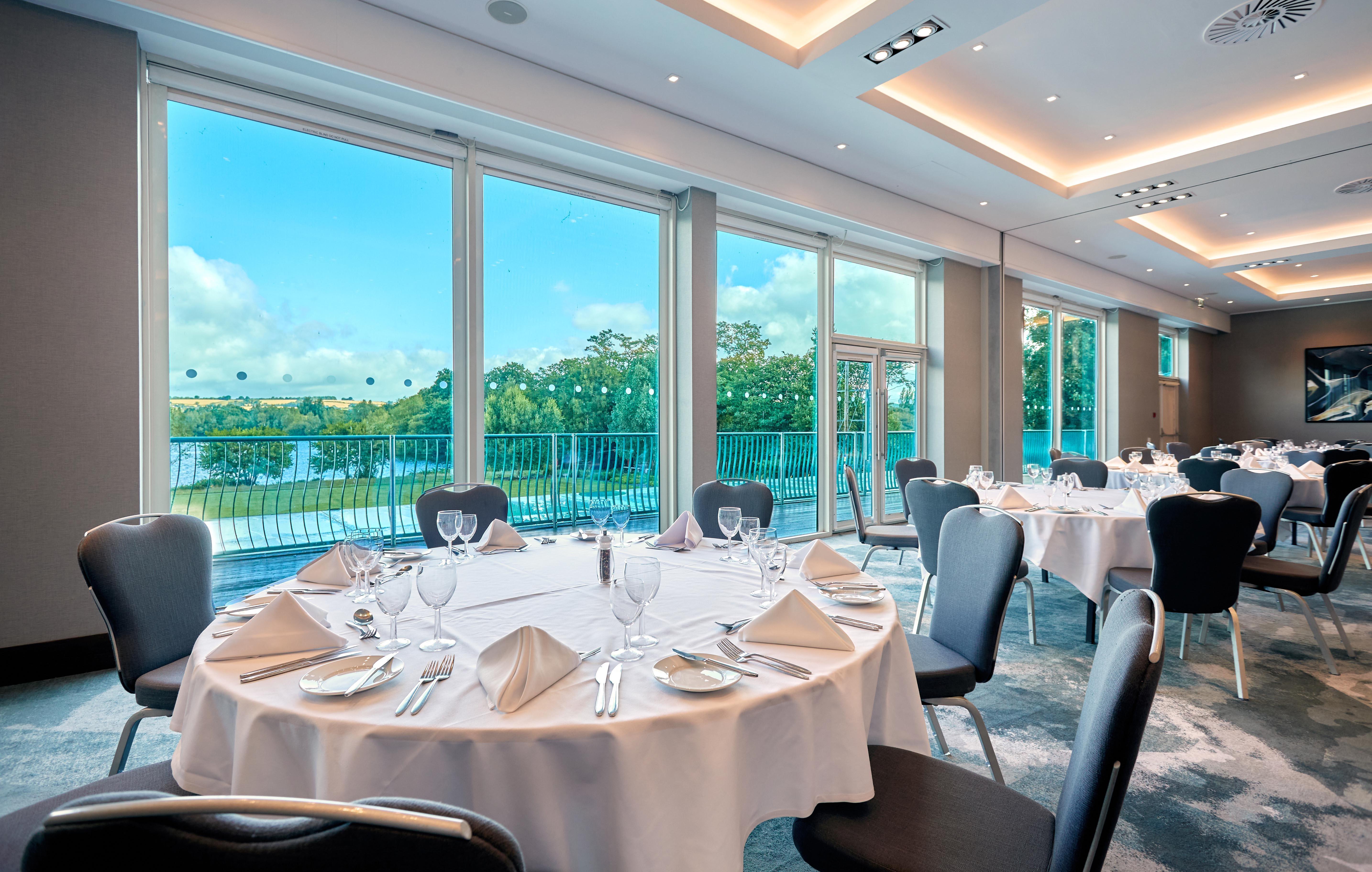 Crowne Plaza Marlow By Ihg Exterior photo