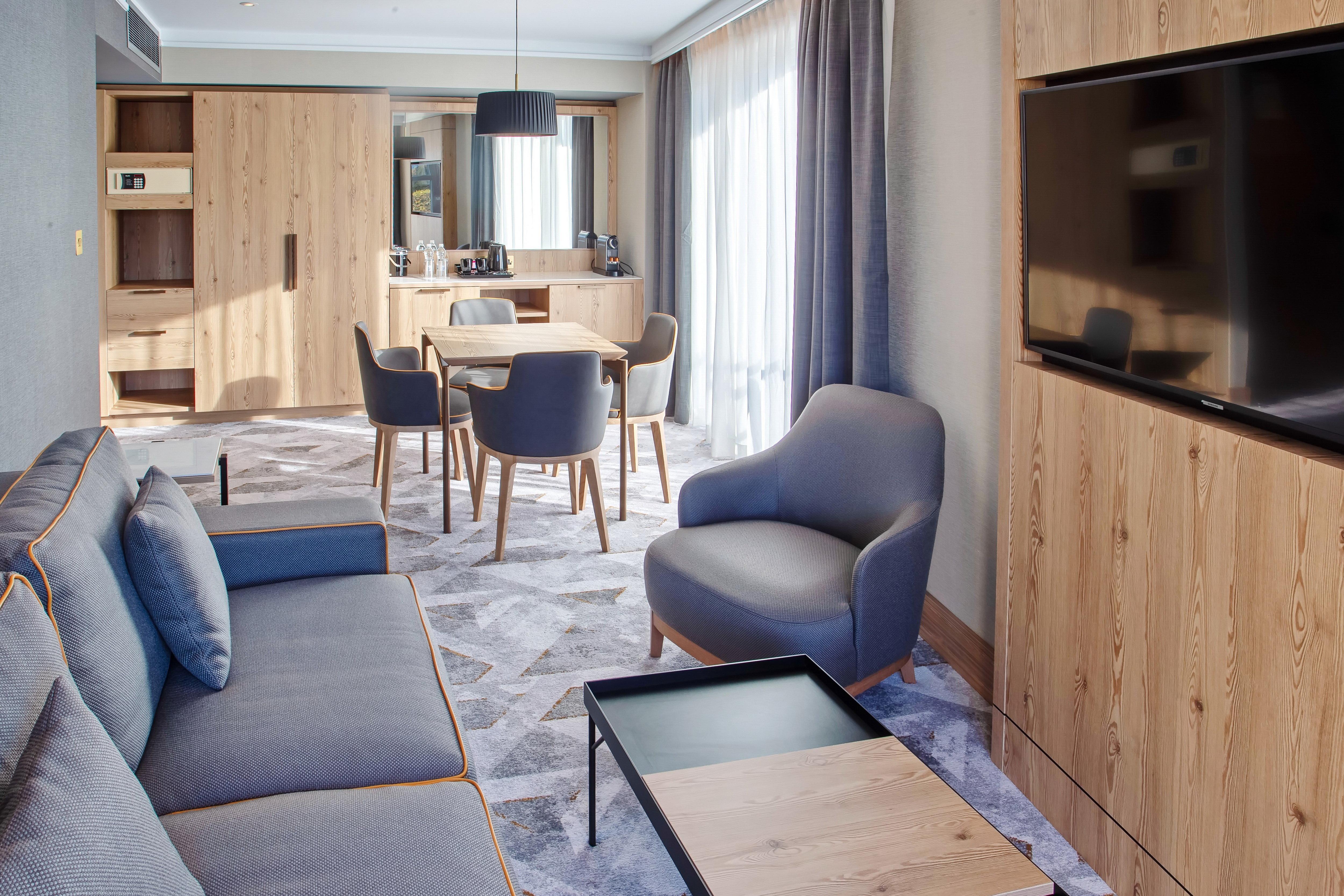 Crowne Plaza Marlow By Ihg Exterior photo
