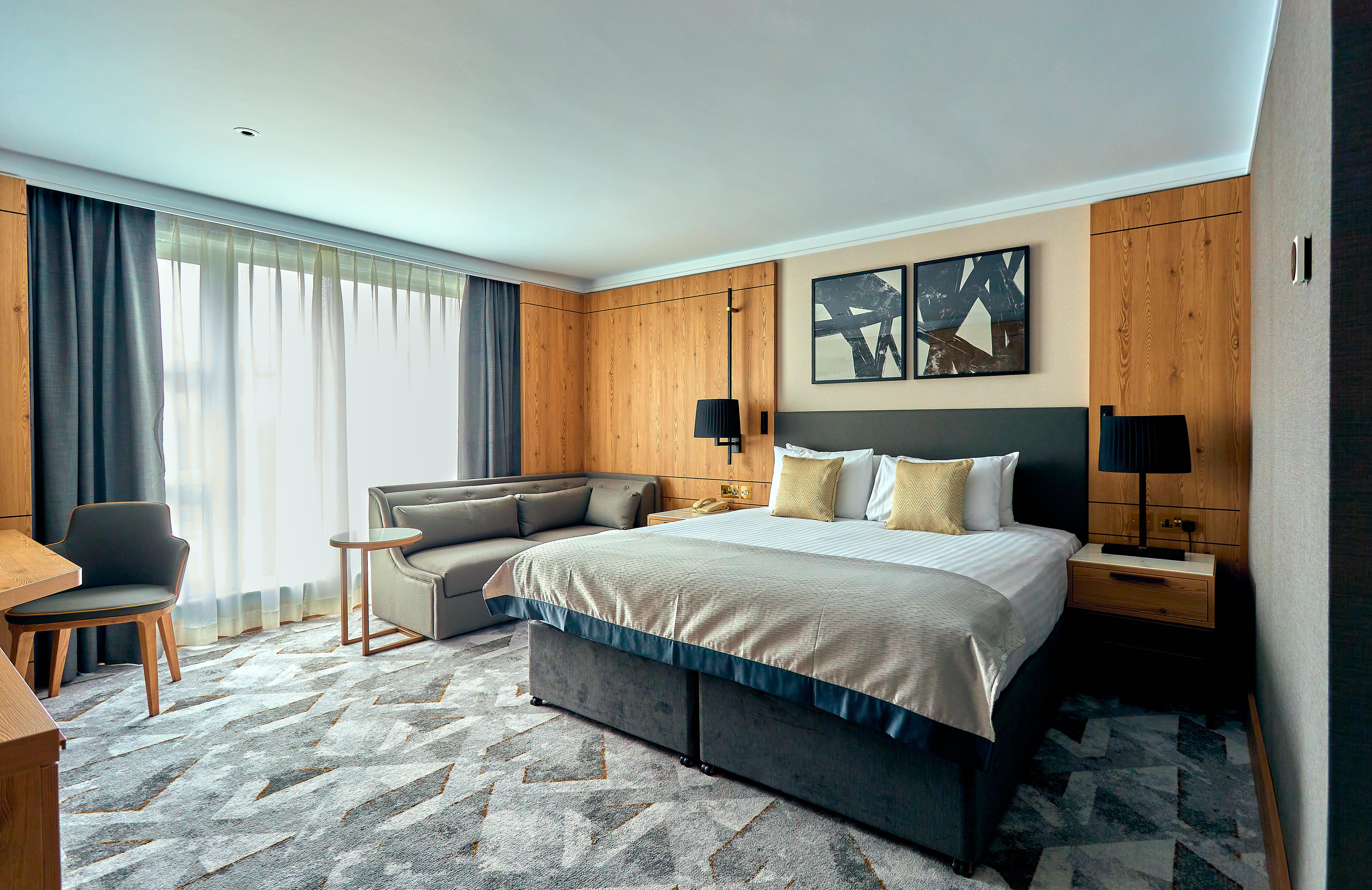 Crowne Plaza Marlow By Ihg Exterior photo